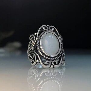 Vintage Monnstone Ring